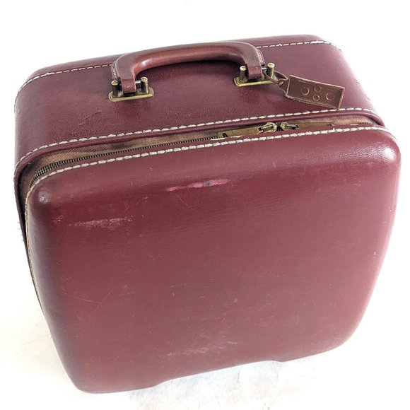 🎳 Vintage Hardshell Zip Up bowling ball bag 🎳 - Picture 2 of 16